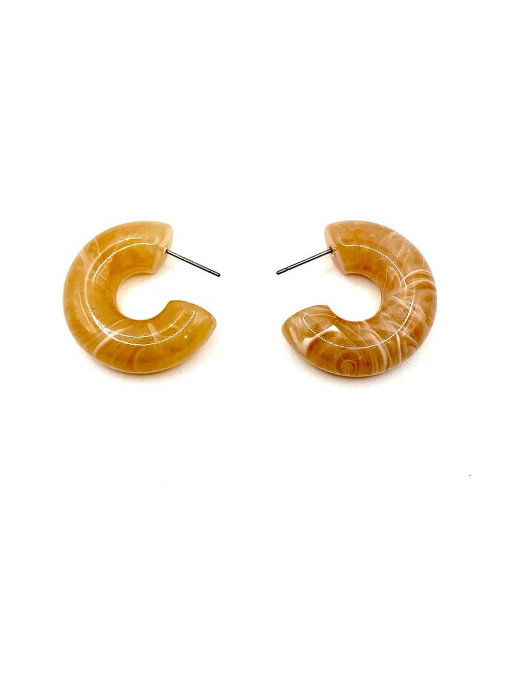 Plunder Design Honey Amber Marbled Acrylic Chunky Hoop Earrings NWT